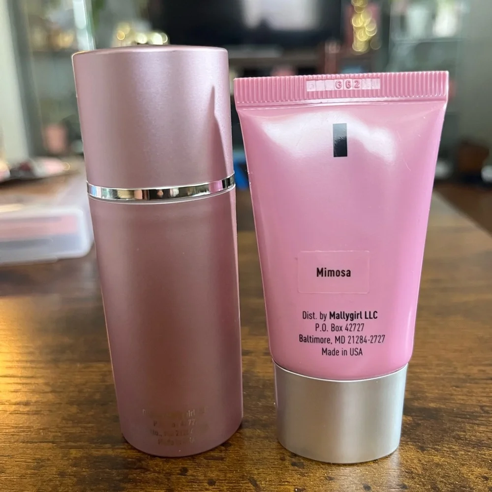 Mally Beauty Ultimate Performance Liquid Foundation and defender blush bundle